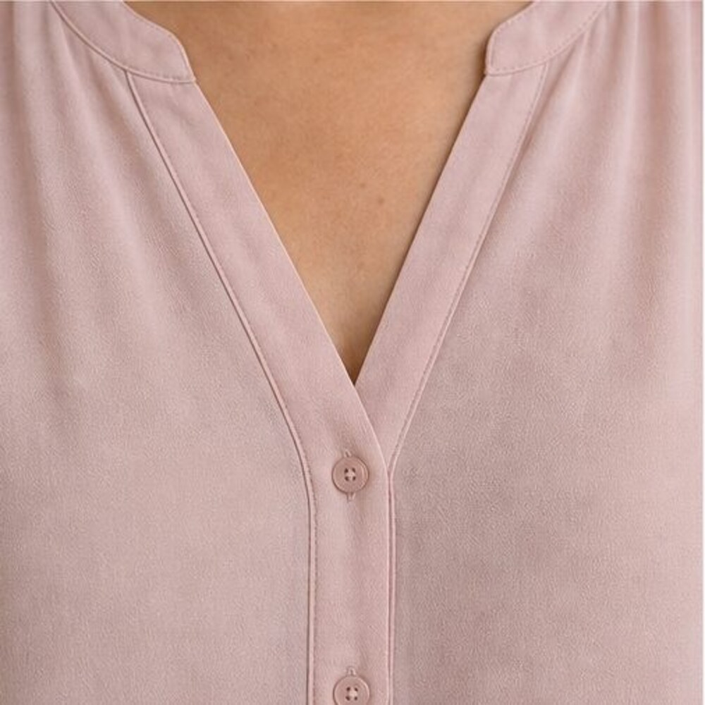 Blush Ruffle Blouse - Picture 4 of 6
